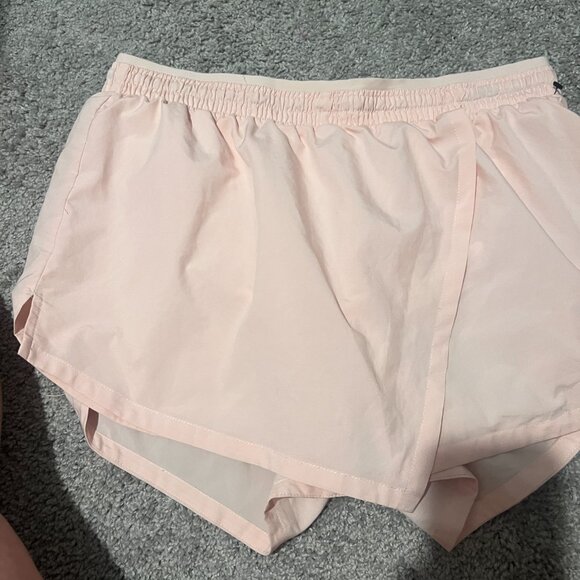 Nike medium pink shorts/skort - Picture 4 of 7
